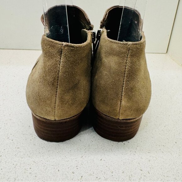 Vince Camuto Jody Bootie Ankle Boots Olive Tan Genuine Leather Sz 9 *Flaw Lining - Picture 8 of 16